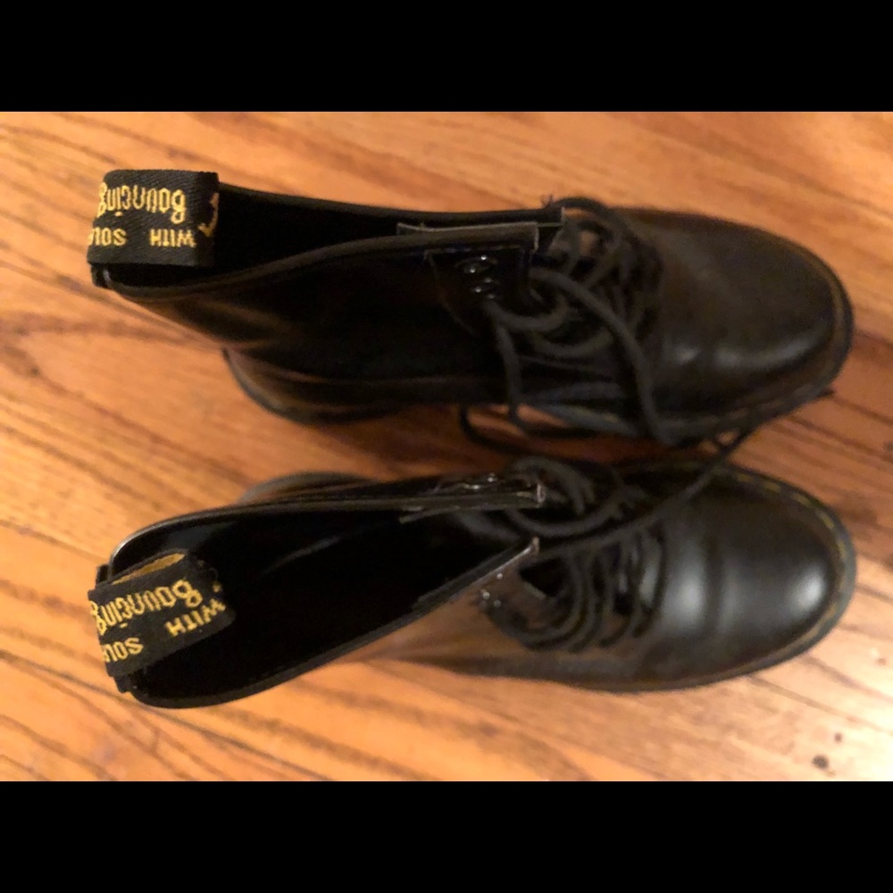 Martens Hard Leather Black boots